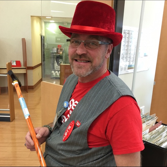 Meet your Posher, Gretchen