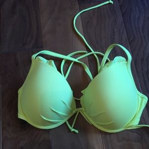 VICTORIA SECRET BATHING SUIT TOP