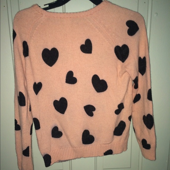 Pink heart sweater - Picture 2 of 2