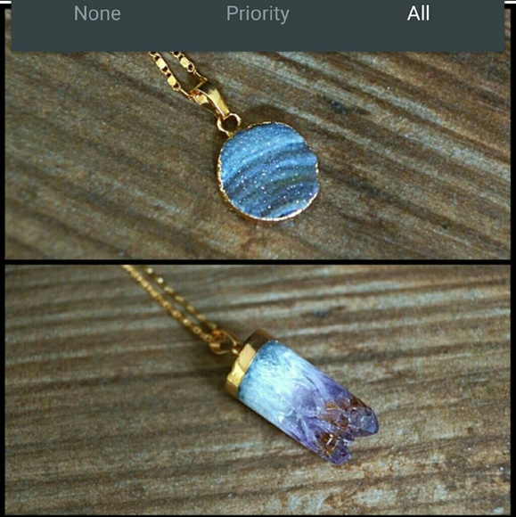 Function and fringe necklaces - Picture 5 of 5