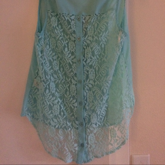 Tank - Picture 2 of 2