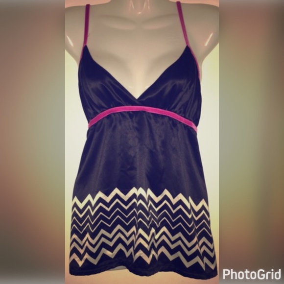 5 for $25 MISSONI ZIG ZAG SATIN P TANK SML - Picture 1 of 4