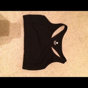 Black sports bra