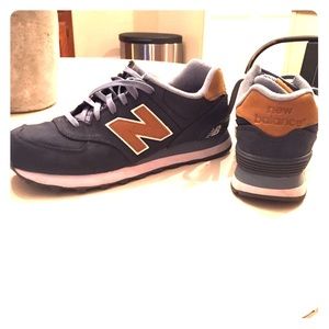 Mens new balance tennis shoes