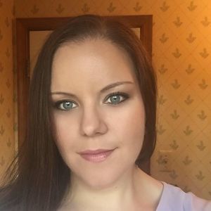 Meet your Posher, Catherine