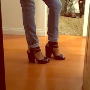 F21 chunky heel