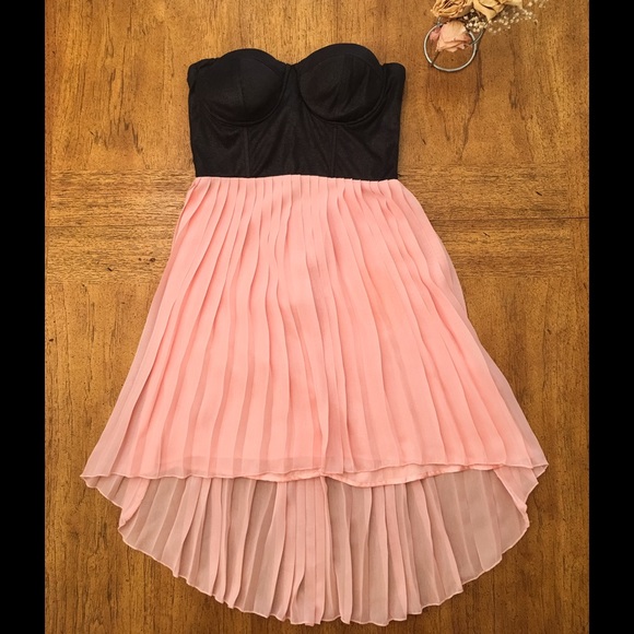 Like New Corset Top Black/Pink - Picture 2 of 6