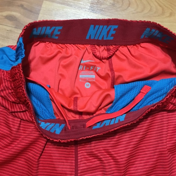 Men's dry fit shorts - Picture 2 of 3