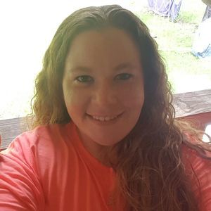 Meet your Posher, Leeanne