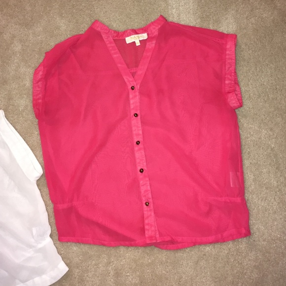 Blouses - Picture 3 of 3