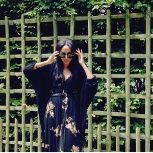 Love stitch - floral maxi dress