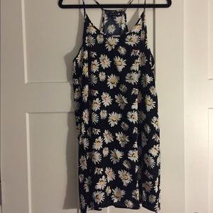Daisy dress