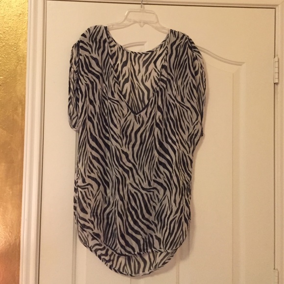 Sheer zebra tunic