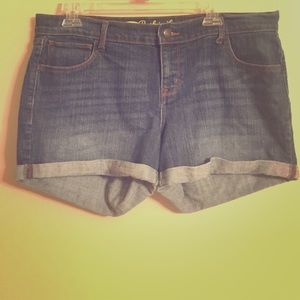 Old navy shorts