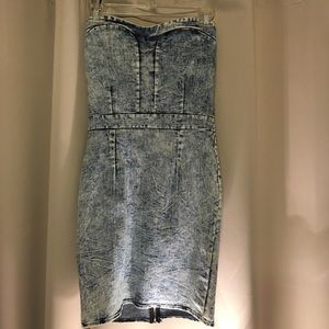 2 FOR $14✨ NWT Sweetheart Strapless Denim Dress