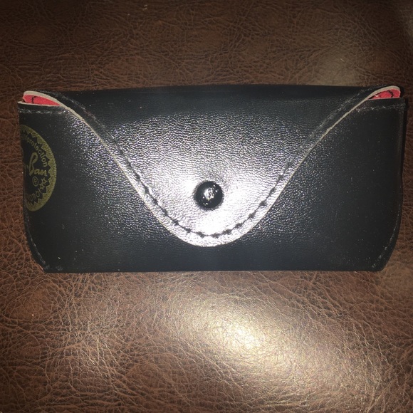 Ray bans sunglasses case
