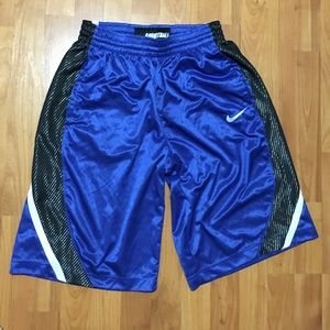 Men's basketball shorts