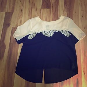 NWOT color block black and white blouse