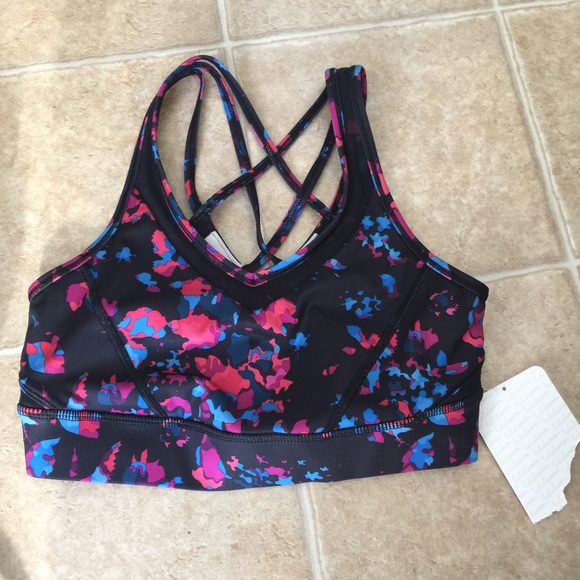 Lululemon Strap It Like Its Hot bra