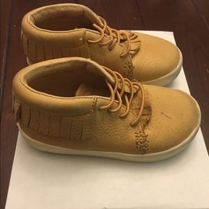 Freshly Picked Next Step Moccasins - Beehive State