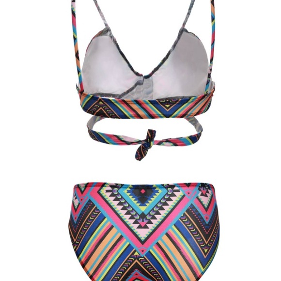 Tribal bikini - Picture 2 of 3