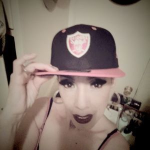 Meet your Posher, Angela