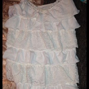 Aeropostale ruffled tank top