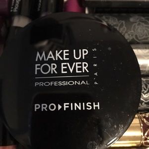 Makeup forever powder lightly used