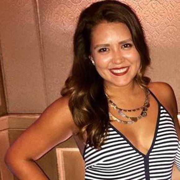 Meet your Posher, Hannah - Picture 1 of 1