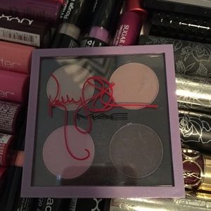 MAC limited edition Kelly Osbourne eyeshadow quad