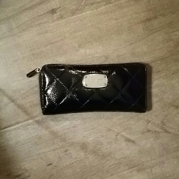 Michael Khors Wallet