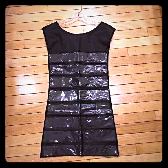 NWT black jewelry organizing dress on hanger
