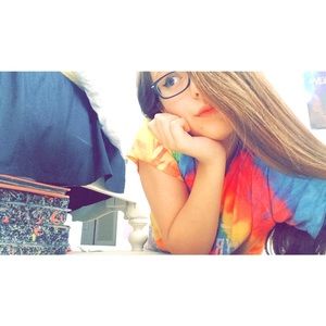 Meet your Posher, Briana