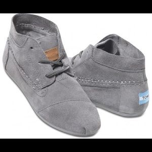 TOMS Grey suede tribal boots size 7.5