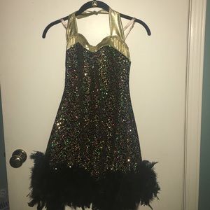 Black and gold flapper costume