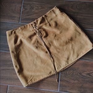 High wasted suede skirt