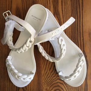 Reserved for an papas