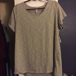 LuLaRoe Classic T (2xl)