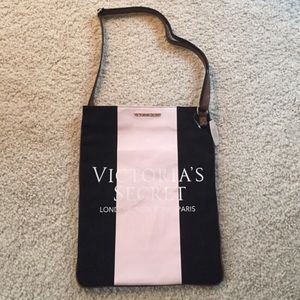 Victoria's Secret purse/bag/satchel