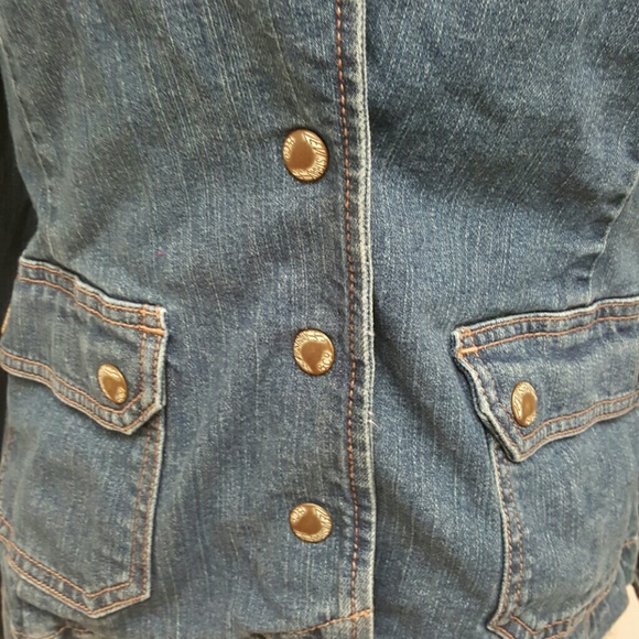 Levis Jean Jacket - Picture 3 of 3
