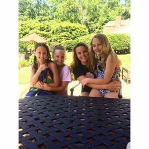 Meet your Posher, Holly