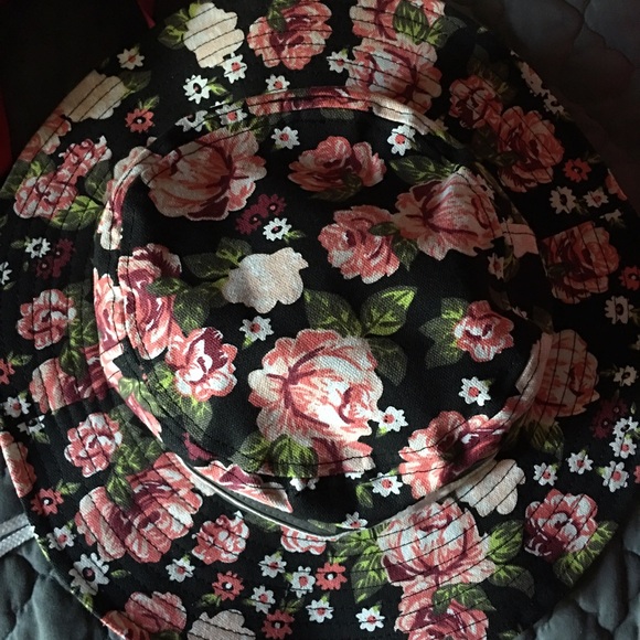 Bucket Hat - image 3