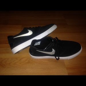 Nike SB Black & White Suede Skate Shoes