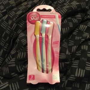 NEW IN BOX Eyebrow Razors