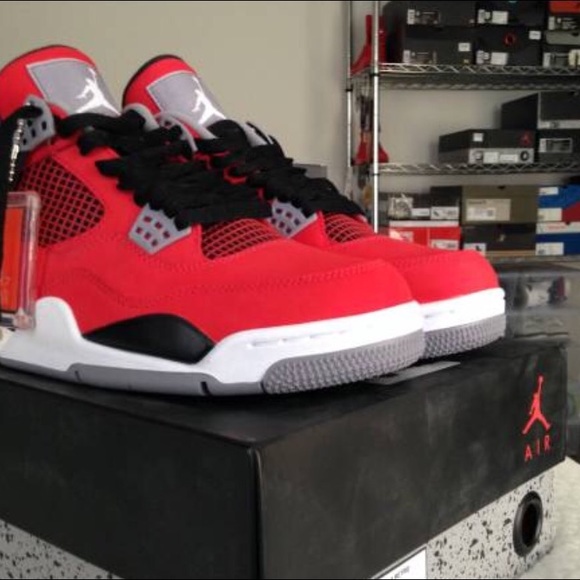 Jordan Shoes - Air Jordan Retro Toro Bravo