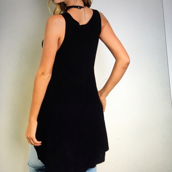 💥 On Sale - 1 Med left 💥 high low tunic top - Picture 2 of 3