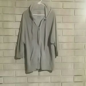 3 quarter sleeve hoodie