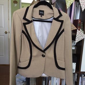 NWT Long Sleeve Blazer