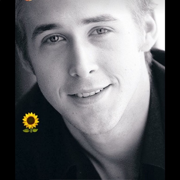 HI, IM APRIL, N IM STRAIGHT OUTTA NEW JERSEY WHO ELSE IS FROM JERSEY ? 🥰💋💋 - Picture 6 of 8