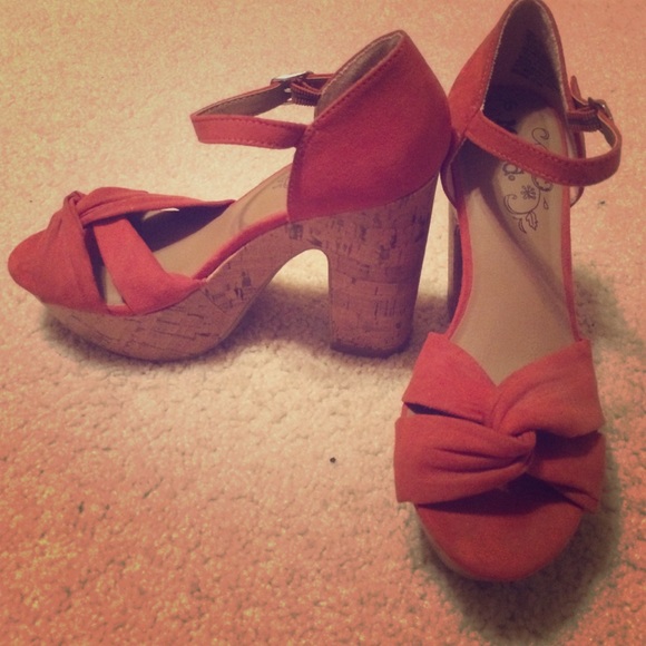 Chunky heels